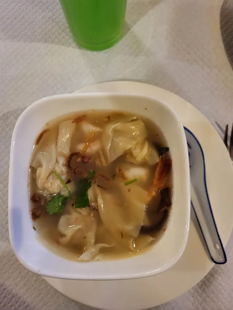 Soupe Aux Raviolis Chinois
